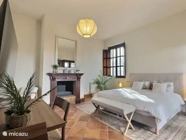 De upper suite.